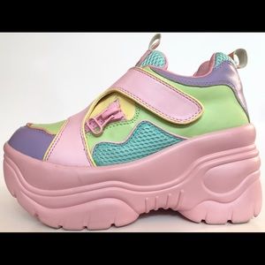 DOLLS KILL Platform Shoes SIZE 6 Women’s